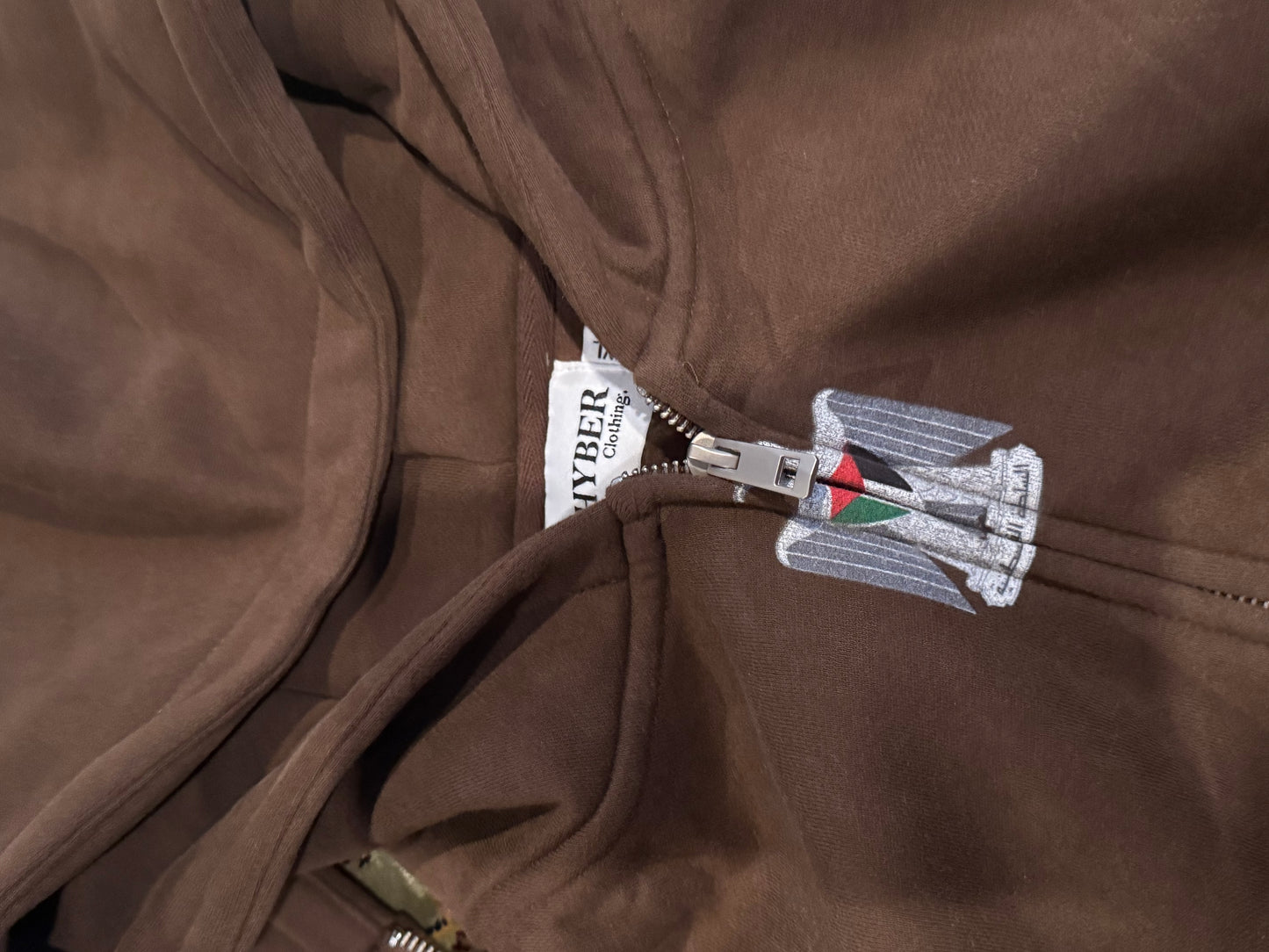 Qahwa Zip Up